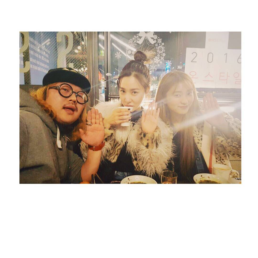 [OTHER][17-09-2014]Tiffany gia nhập mạng xã hội Instagram + Selca mới của cô - Page 13 C03g-tMVIAALsiJ