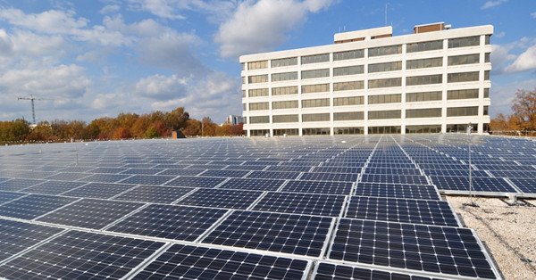 THE INCREDIBLE POTENTIAL FOR ROOFTOP SOLAR IN URBAN AREAS solarthermalmagazine.com/2016/09/13/9mw…