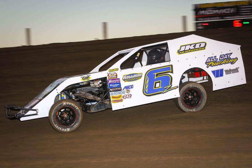 RHRSwag's tweet photo. Welcome #6z Zach Dockter #MWMod driver from Norwich, ND to the @RHRSwag racing team. https://t.co/domsNrom5E https://t.co/ysO2bwXrXw