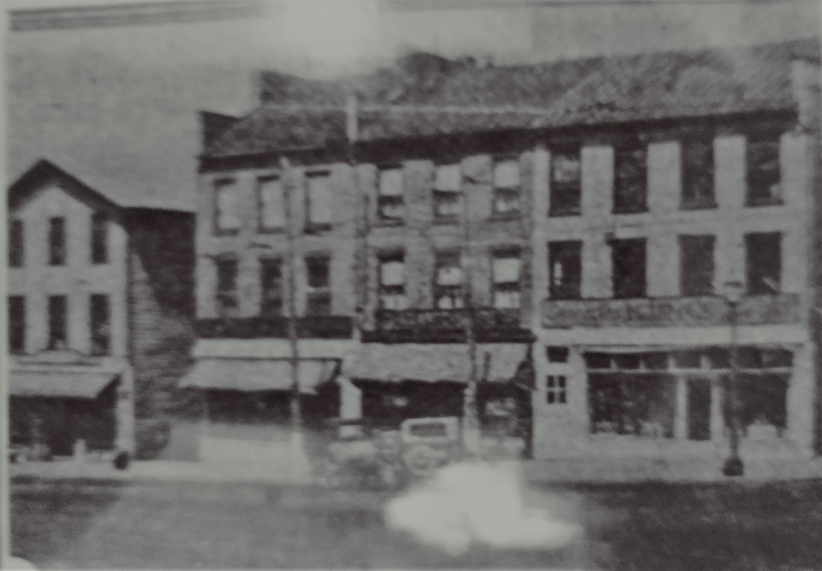 GroversTable's tweet image. Serving our full menu #newyearseve with specials to fit the occasion! #Syracuse #fayetteville🥂