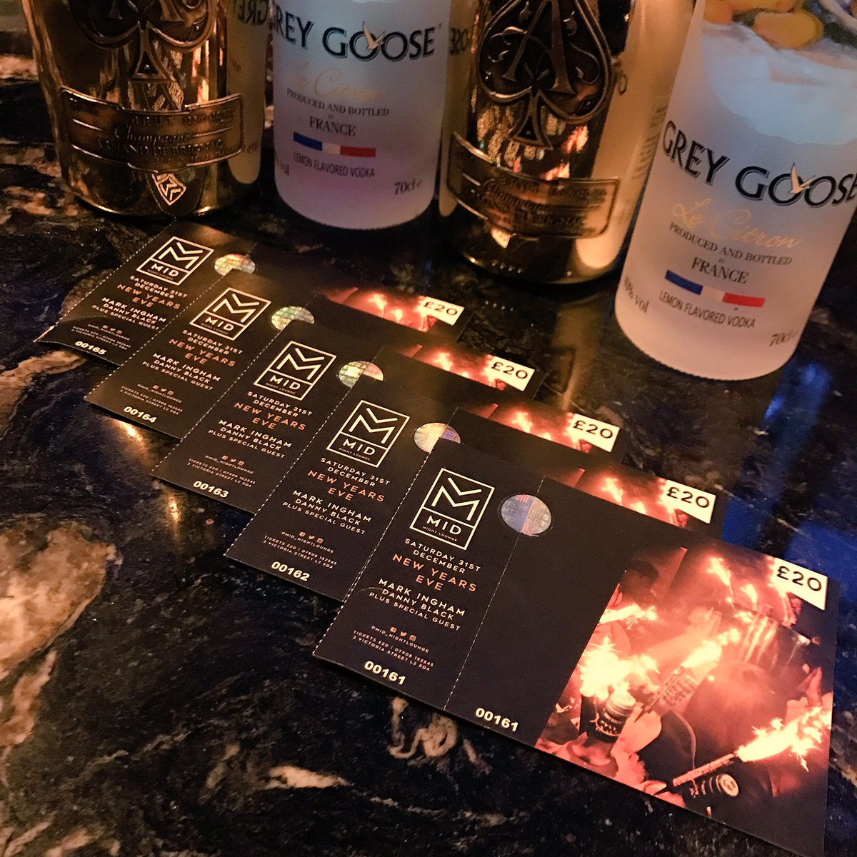 MarkInghamDJ's tweet photo. Ive got...

🏷5  NYE Tickets💃🏻

🍾1 Bottle of Grey Goose💋

To give away for @Mid_NightLounge this NYE

Just RT this tweet

#IsItMIDNightYet https://t.co/ED7esGcnH9