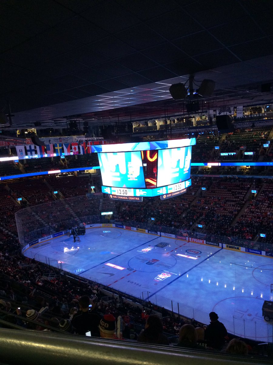 gavinwwhite44's tweet photo. @HC_CMJ #WorldJuniors action at the ACC https://t.co/6kOcFM7rrX