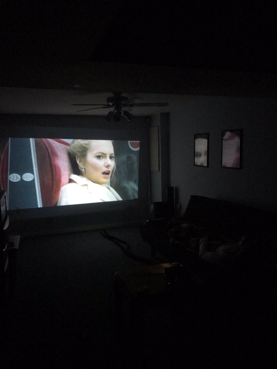 Tyler_Spintman's tweet photo. I love my new projector! Gotta get some speakers now! https://t.co/DWfGzV3BsP