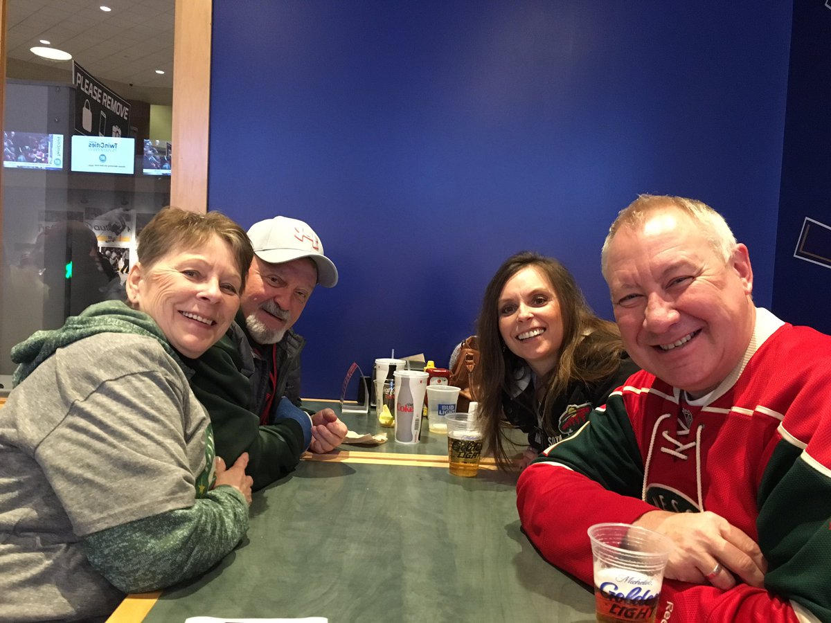 asather's tweet photo. #mnwild https://t.co/pMmxAOlpvs