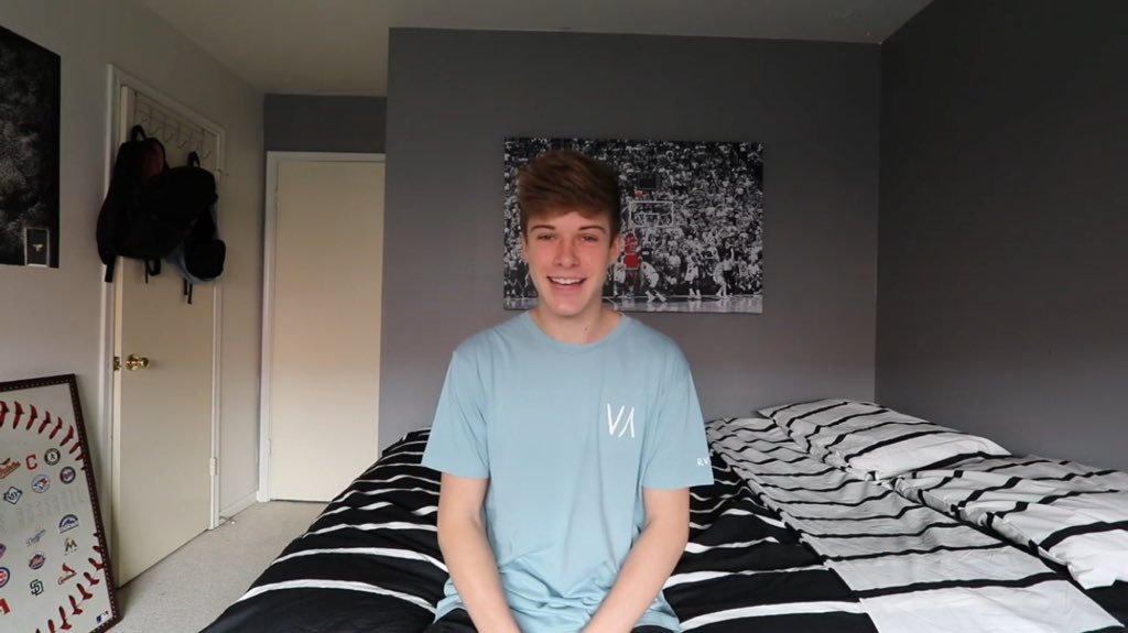 ___lilsavage___'s tweet photo. @BlakeGray love you goofball #blakesnewvideo https://t.co/3AYFsVRkgm
