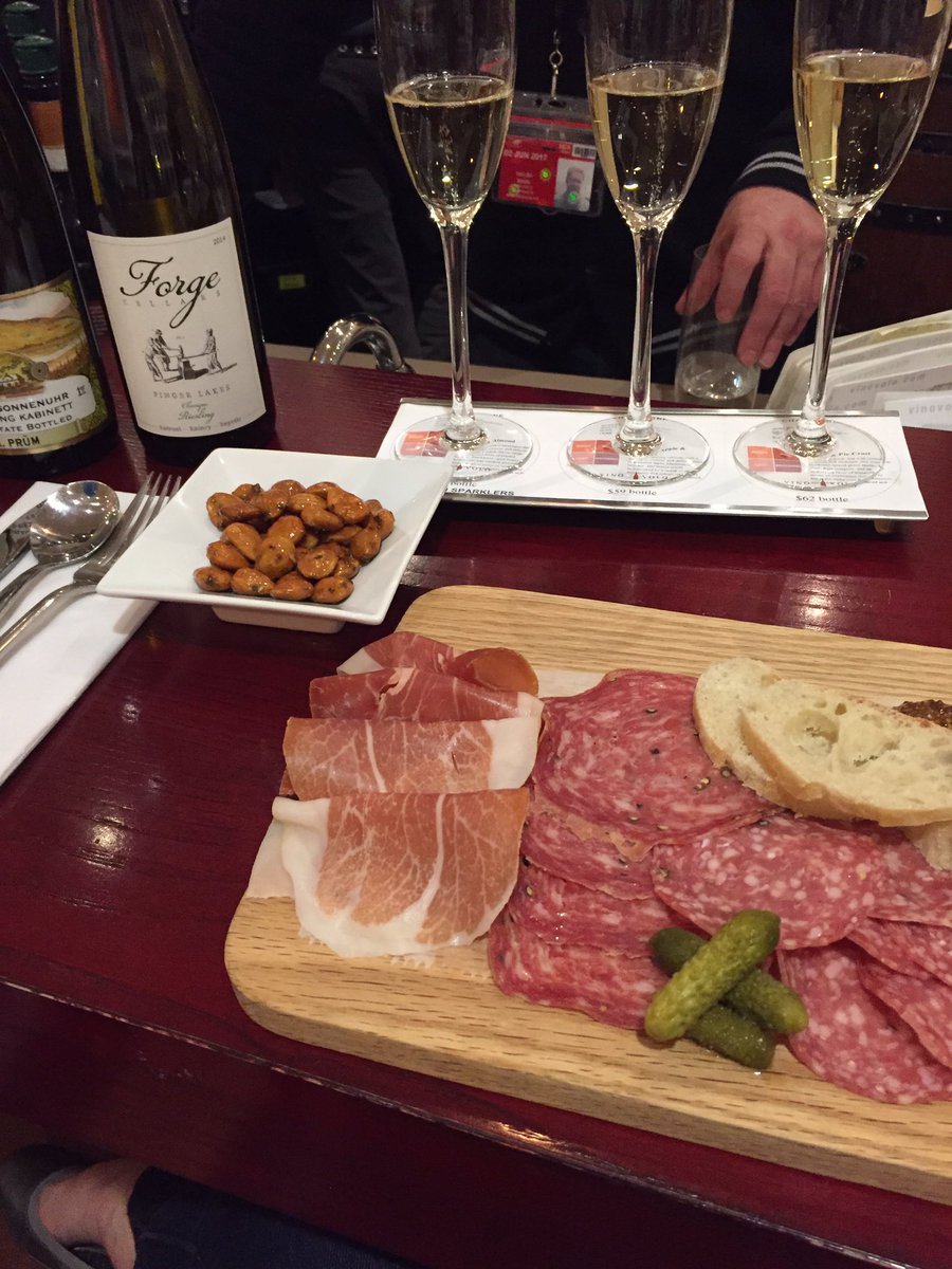 VineAndOliveCda's tweet image. When your flight gets cancelled at least there is @vinovolo #champagneflight #cheers