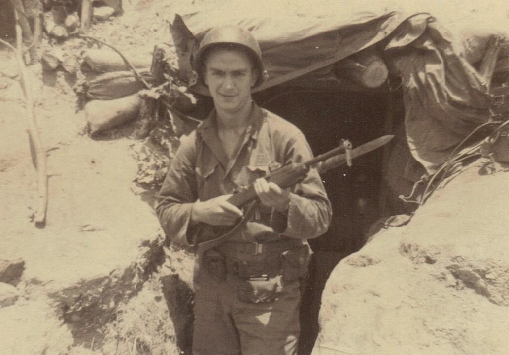 dailycamera's tweet image. More than 200 people attend funeral for #Longmont veteran with no family bit.ly/2hxpogt via @Ktonacci