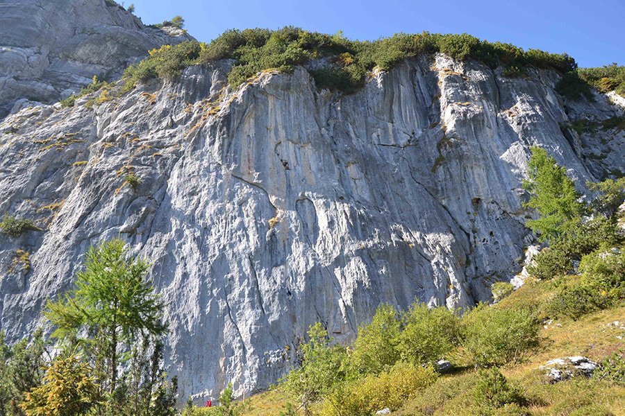Malga Spora: another Brenta Dolomites climbing gem #rockclimbing #brentadolomites bit.ly/2hAi1q9