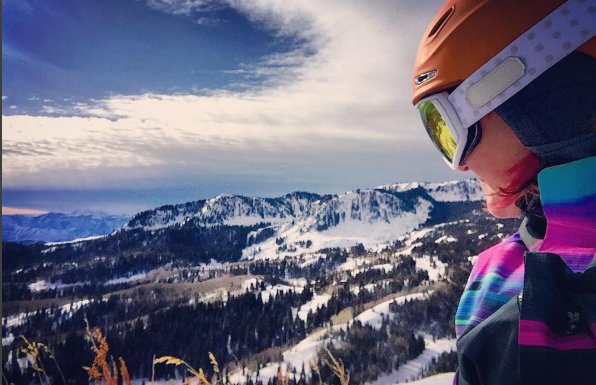 redpineparkcity's tweet photo. When you're out on the mountain, the world slows for a moment and you can really take in the beauty around you. https://t.co/MJZbN9BSrQ