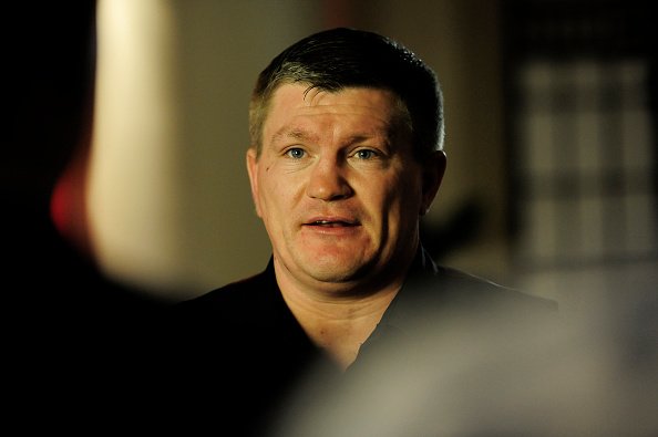 BBCSport's tweet photo. "I'd take the knife out and sit there in the dark crying hysterically."

Ricky Hatton opens up about his depression

https://t.co/pHogDWY18g https://t.co/gjodWm4UKw
