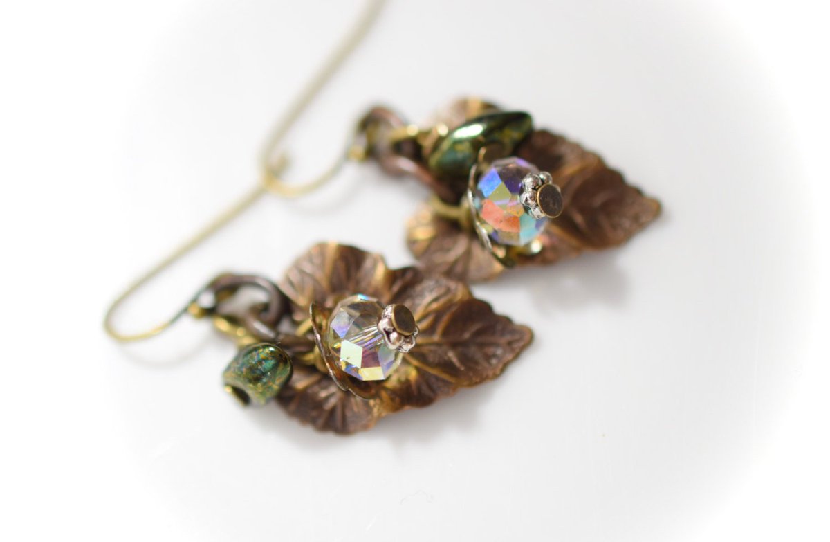 ShopMaddieandMe's tweet photo. Antiqued Gold Earrings in Brass with Beautiful Glass accents, Nat… https://t.co/RExCeoMp7s #BohoJewelry #BohoJewelry https://t.co/tem7d1aDL7