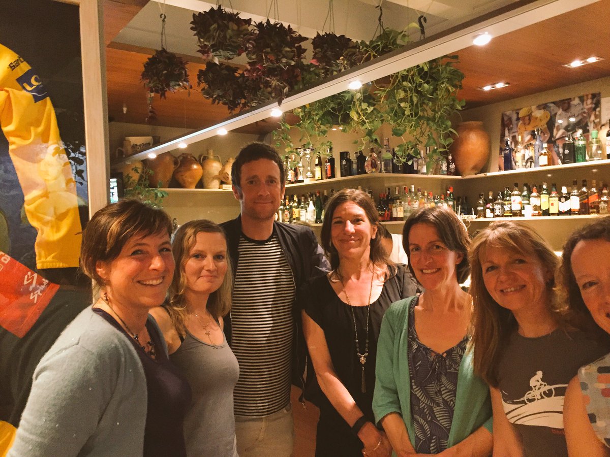 Sir <a href="/OfficialWIGGINS/">Team WIGGINS Le Col</a> you have inspired so many and changed a gazillion lives. Parity in cycling showing #trueratio @rapha_uk <a href="/sixdaycycling/">Six Day</a>