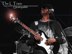 VictorsonWater's tweet photo. Take a ride on the L Train with motown, funk and R&amp;B starting at 9pm as we ring in the #newyear! #nyempls https://t.co/9j1KBF2wbg https://t.co/hdFQ7zGWFQ
