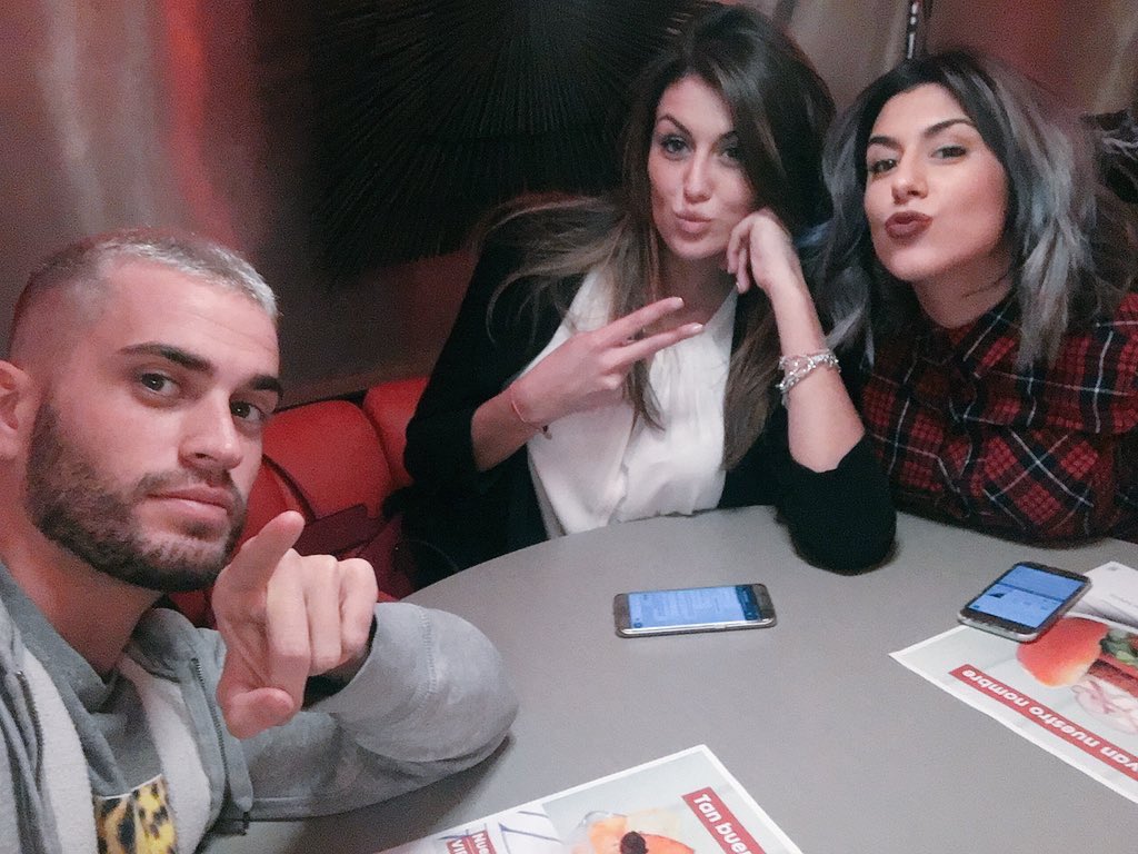 t5granhermano's tweet photo. ¿Con qué grupo te quedas?
RT - Bea, Rodri y Clara
MG - Adara, Meri, Pol y Laura. https://t.co/EmeHboCzdp
