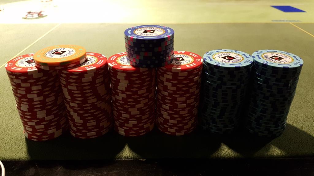 nikkimartinezc's tweet photo. Última sesión live del año!!! Mañana vacaciones!!! #pokeroff https://t.co/oelNs1Kijg
