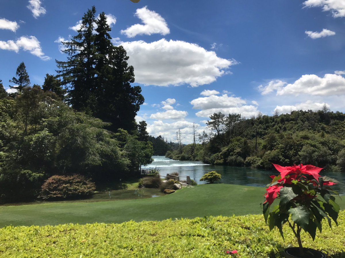 I'd like to wish everyone a wonderful NYE and hope for a better 2017. Switching off and relaxing <a href="/HukaLodge/">Huka Lodge</a> for a couple of days...