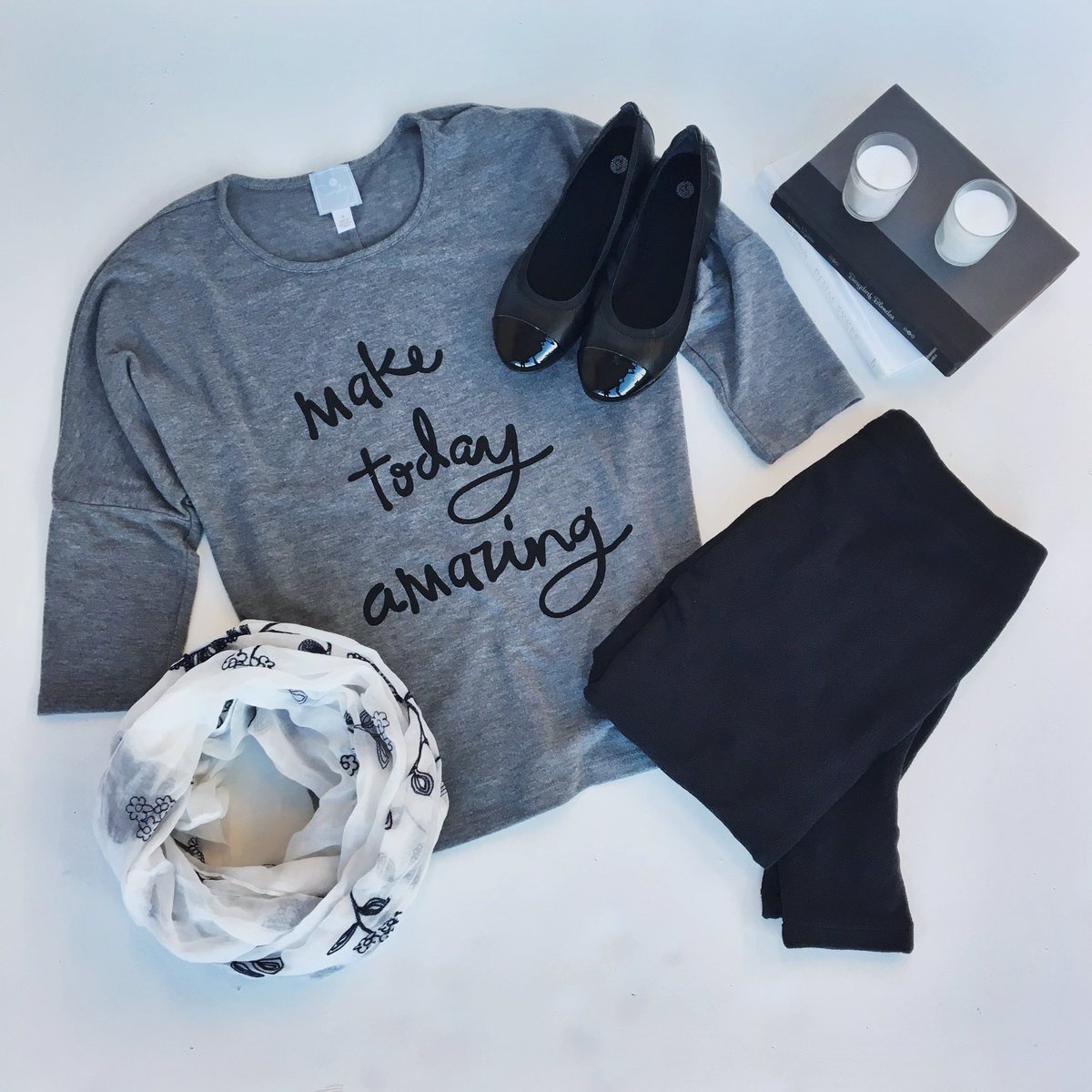 dressbarn's tweet photo. Make today amazing in this comfy #dbsunday look. https://t.co/0lXAJbrYAx