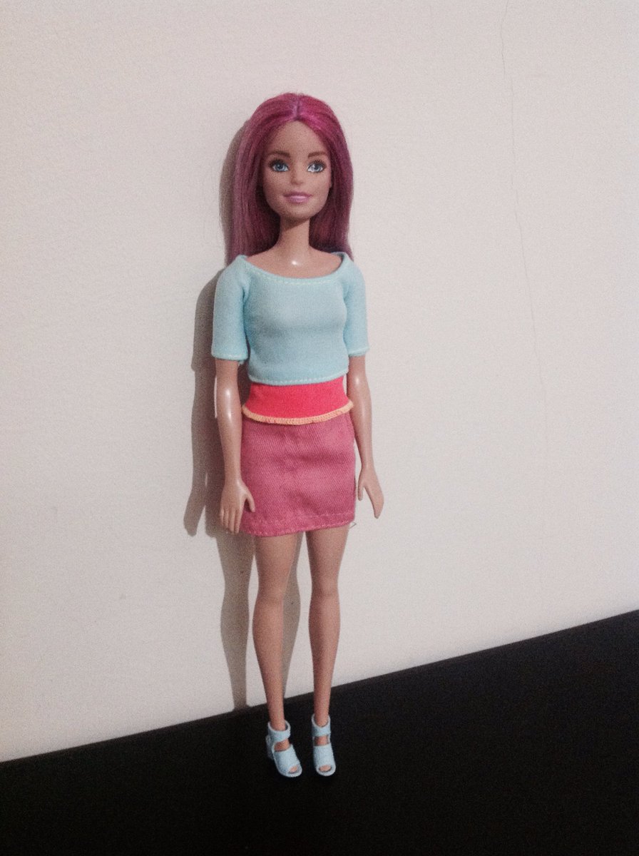 PurpleMiller96's tweet photo. #outfitoftheday https://t.co/CBM9kSLGYT