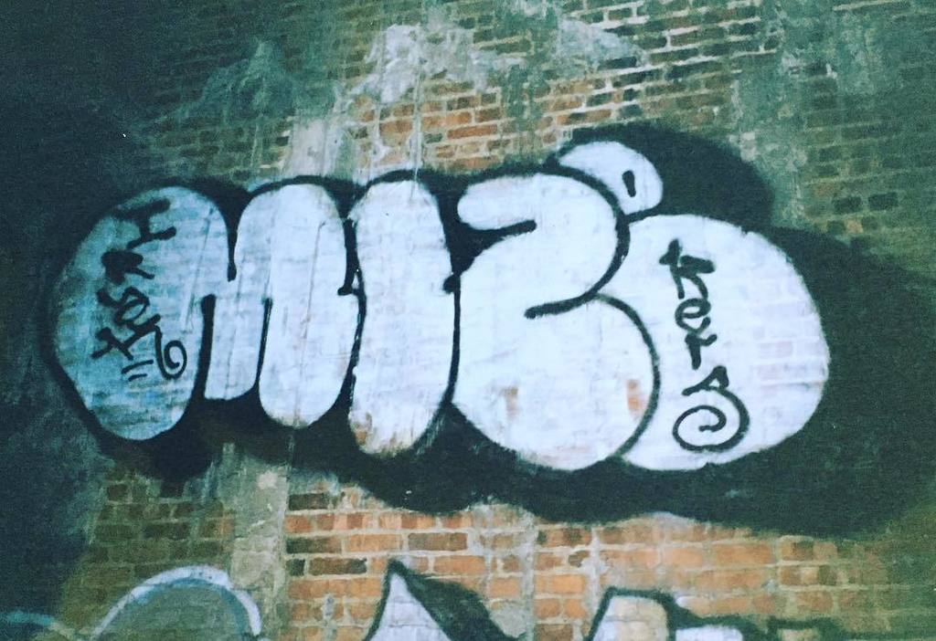 spraystreet's tweet photo. @mizemayhemwgfvac1999 in SF I'm pretty sure
.
.
#mizeMayhem #mizeIRAK #mayhemcrew #irakcrew #graffiti #artcrimes #t⦠https://t.co/5qLFHp4zHy