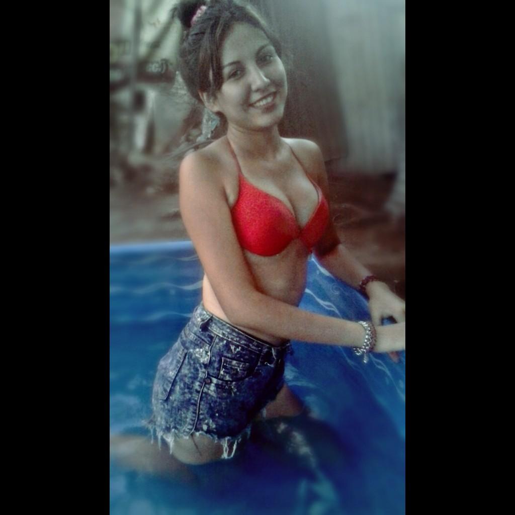 flor_mumi's tweet photo. Ven a mis brazos y no lo pienses maaaas, me estoy muriendo por tenerté, Ya no aguantoo(8 https://t.co/75QemrgJKt