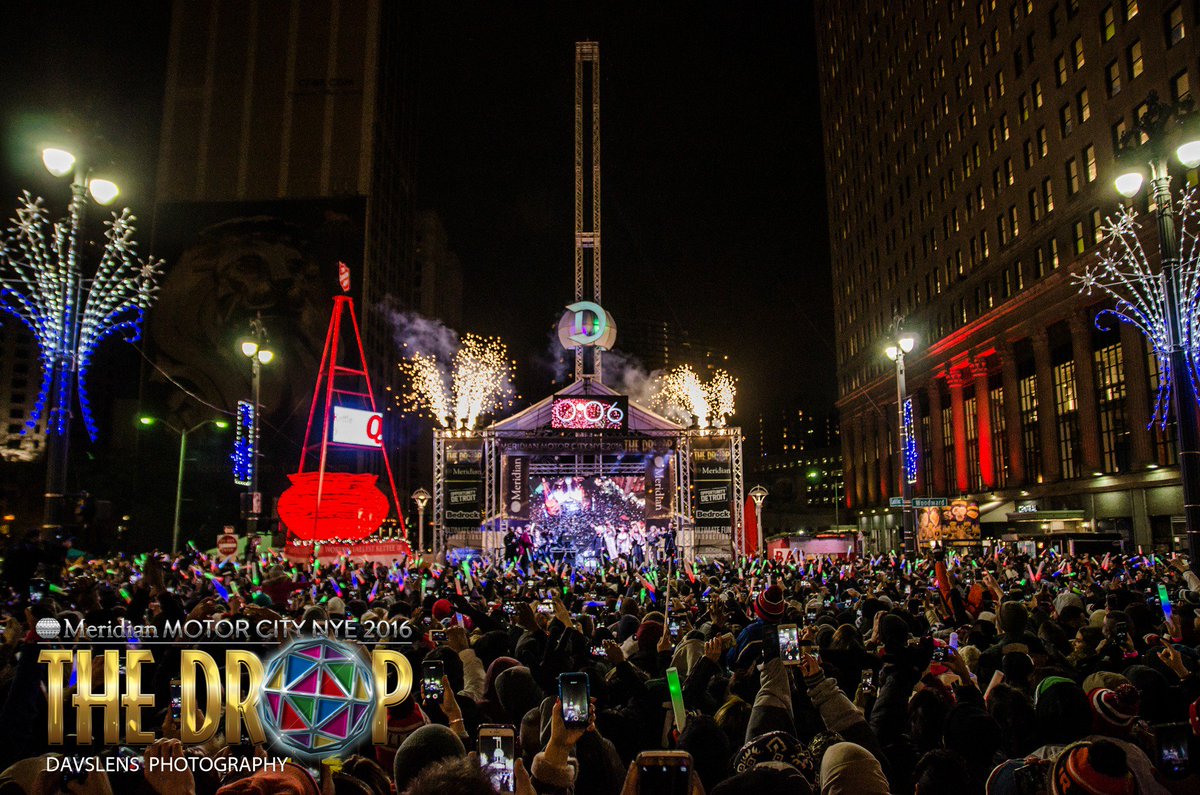 Davslens's tweet photo. I will be shooting The Drop and Motown Countdown for New Years Eve this Saturday. #MotownCountdown #TheDrop #Detroit #newyearseve #Michigan https://t.co/XefDQFZrLu