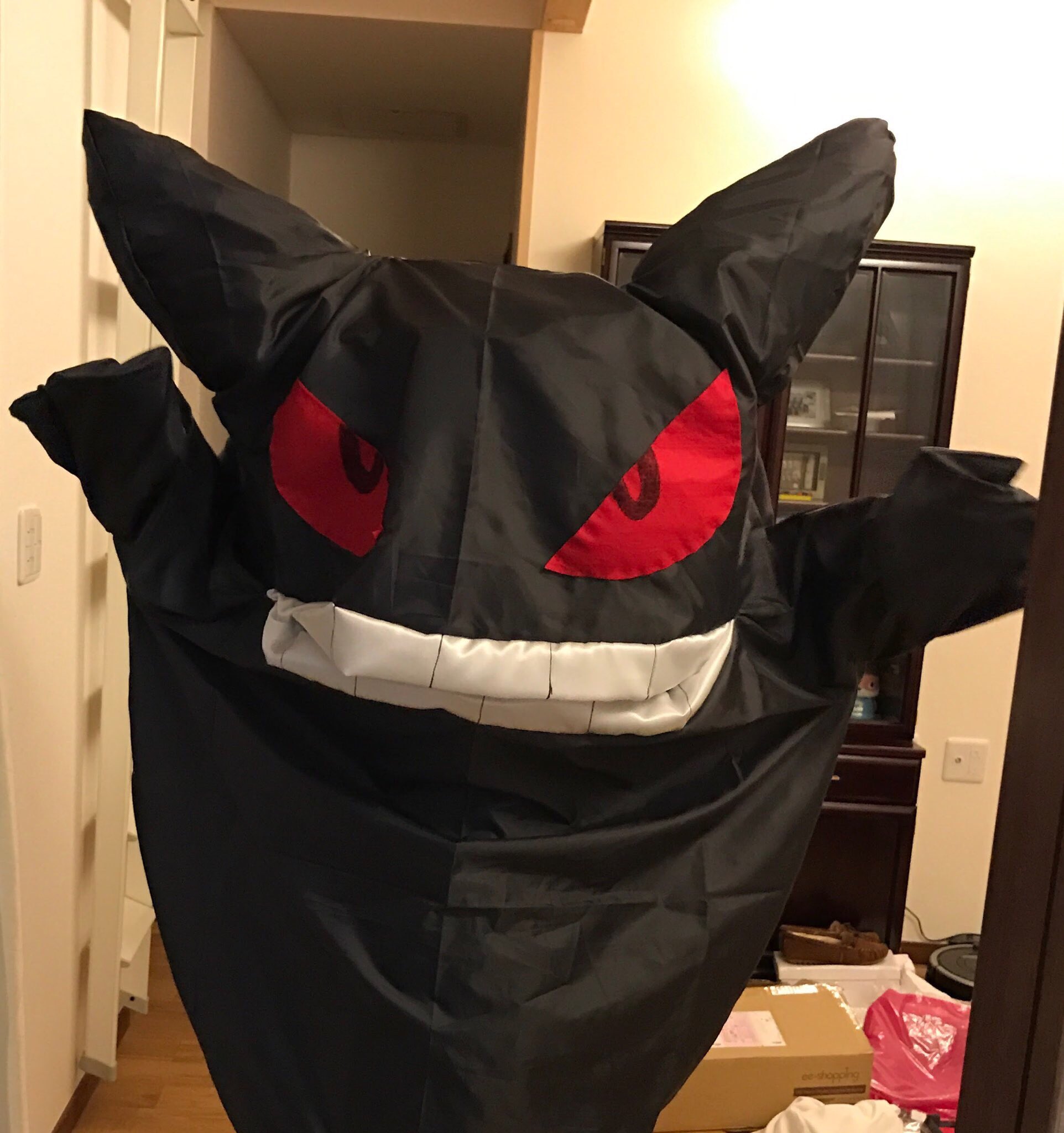 みゅみゅ 年末になってハロウィンのツイートしてなかったのに気付いた汗 今年はゲンガー着ぐるみ自作しました 製作時間7時間 製作費600円 友達にもちっちゃい子にも好評でした ポケモン ゲンガー ハロウィン 着ぐるみ みゅみゅ 年末になってハロウィンのツイートしてなかったのに気付いた汗 今年はゲンガー着ぐるみ自作しました 製作時間7時間 製作費600円 友達にもちっちゃい子にも好評でした ポケモン ゲンガー ハロウィン 着ぐるみ