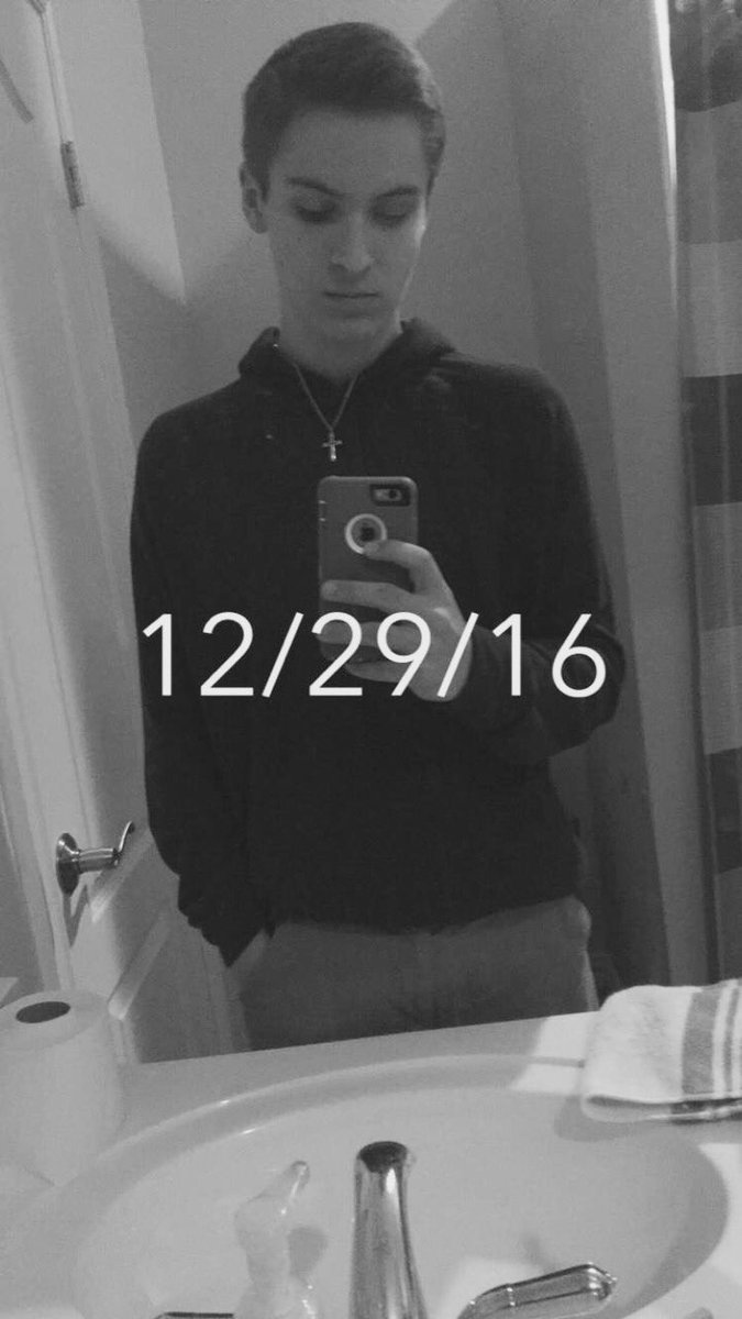 brandonbotenold's tweet photo. New avi x2 https://t.co/SjcOIgKxkP