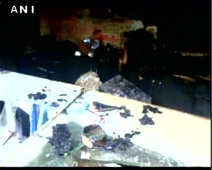 View image on Twitter