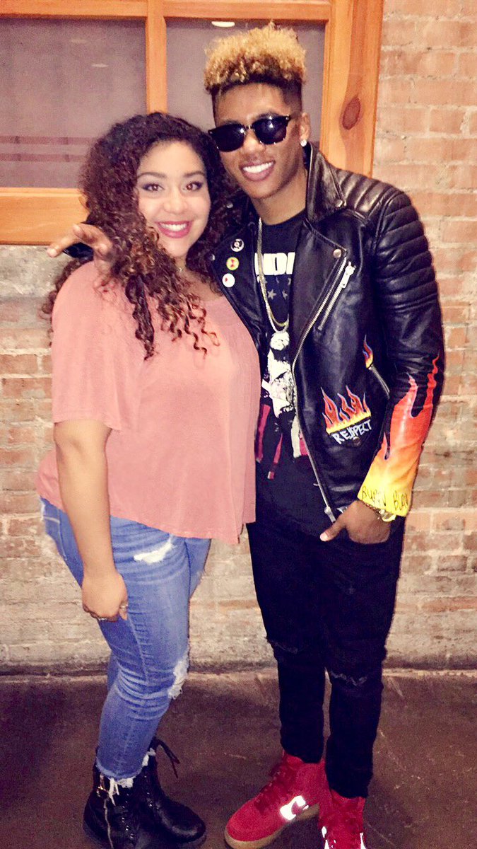 reynitaaa_kris's tweet photo. Follow this hottie on Spotify👅👅. Thanks for the great performance babe😘  @D_Cole10 https://t.co/QQVTLH8eT1