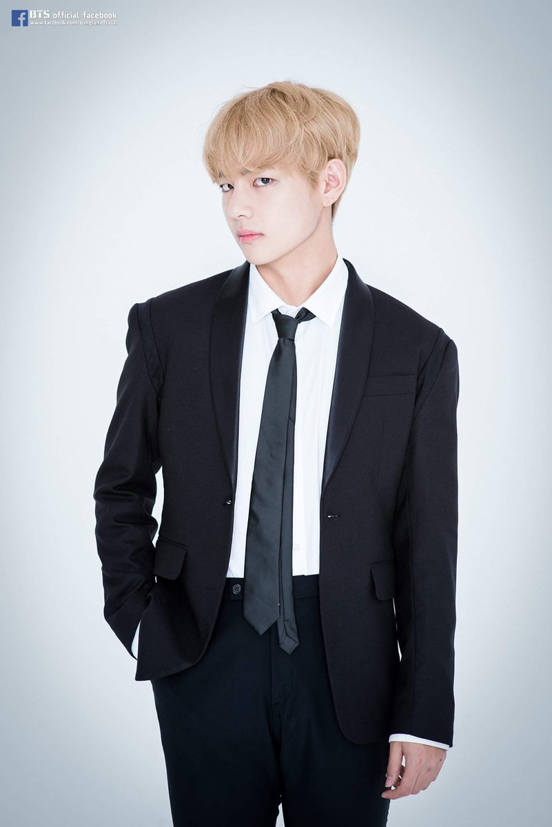 BTSMalaysia's tweet photo. 📷 161230 BTS Official Facebook Update 22nd Happy 'V'irthday 2016 https://t.co/78OKnXBylX