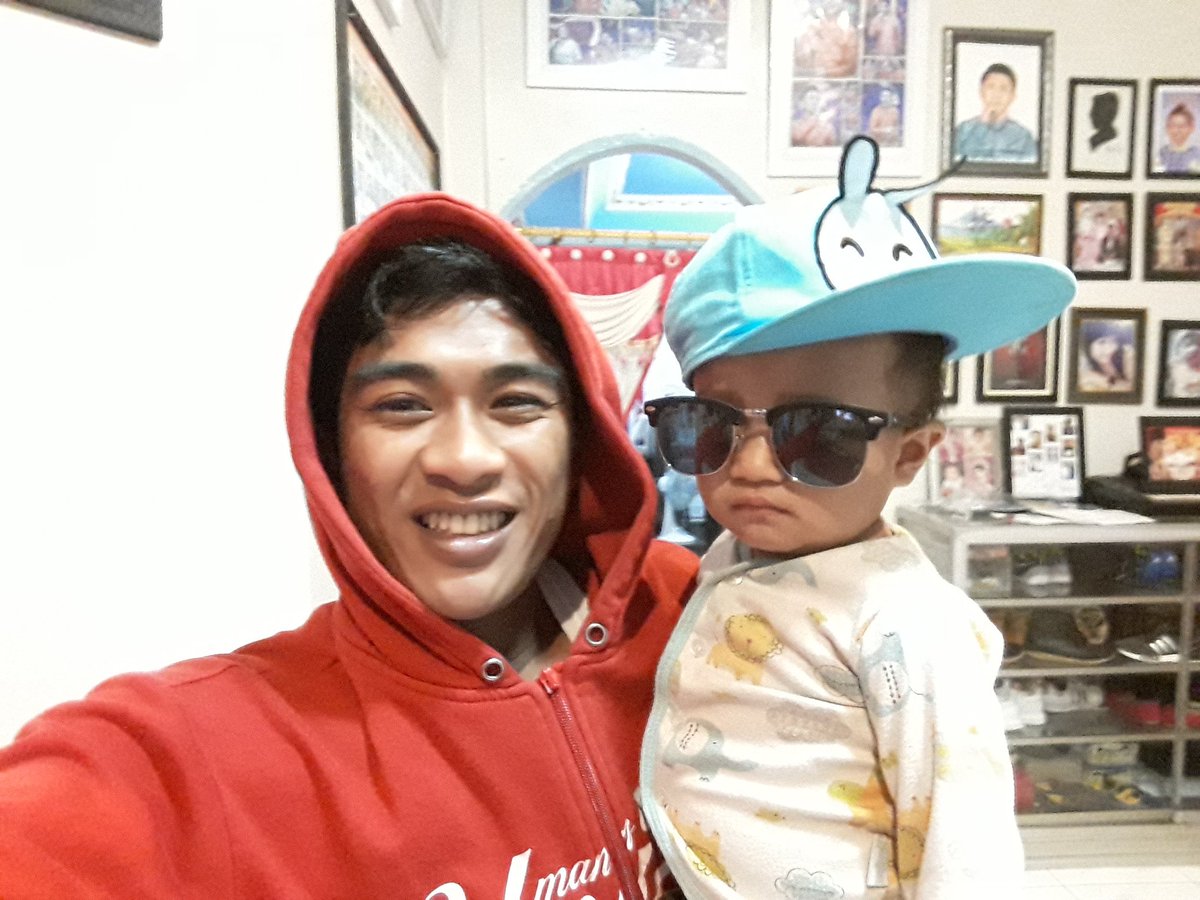 😎😎😎😎😂😂😂😂

Om maukemana Om.
Hahaha

#GWSforRafly