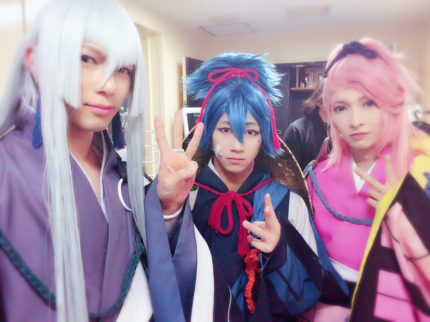 納谷健 劇団patch 舞台 刀剣乱舞 虚伝 燃ゆる本能寺 24ステ目 東京公演千秋楽 ありがとうございました 江雪兄さまは三兄弟の3 宗三兄さまは裏ピース 刀剣乱舞 刀ステ 左文字三兄弟