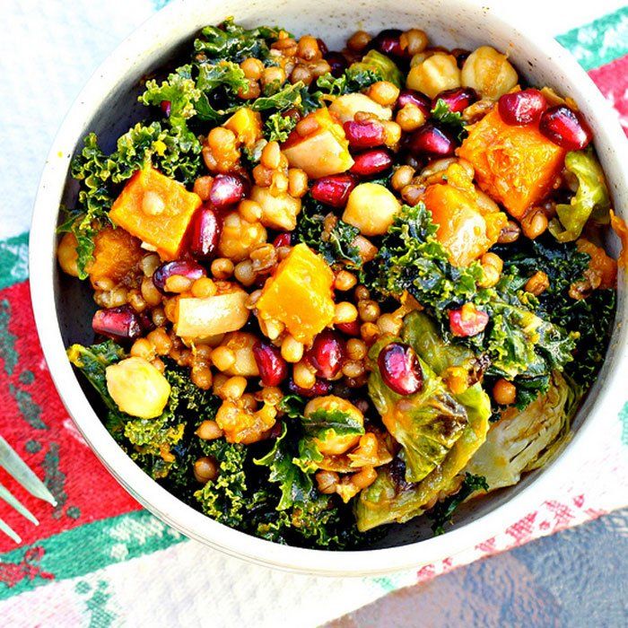 20 Warming #Winter Salads buff.ly/2iK7A3E #health #antiaging