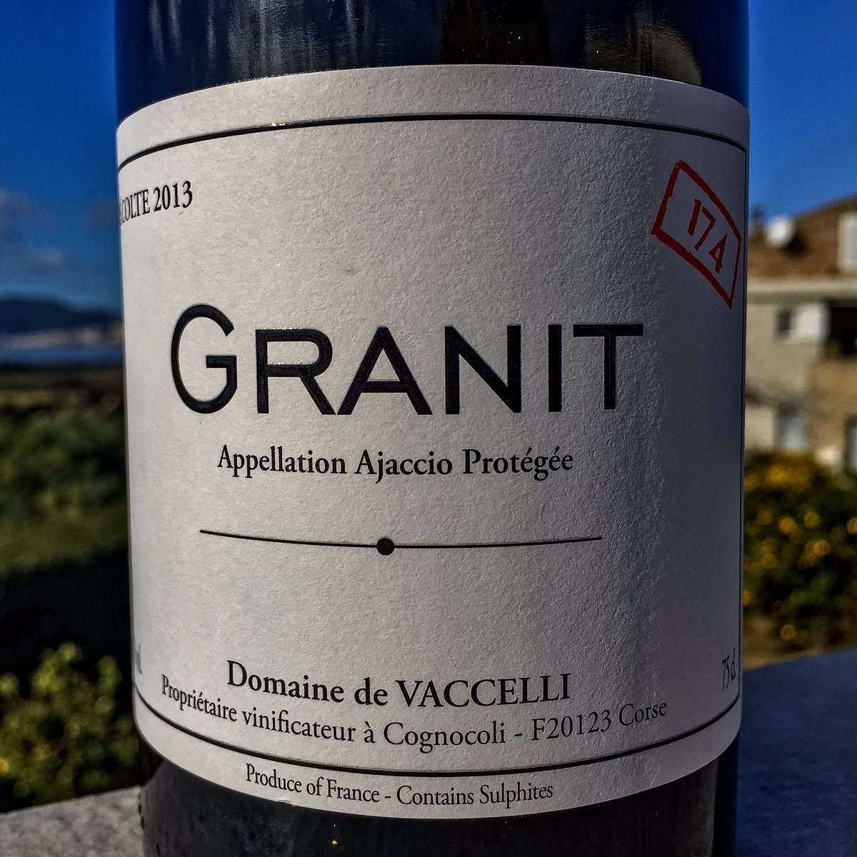 .@DomaineVaccelli #Granit 174 : 100% #sciaccarello sur arènes granitiques. Très grand vin de gastronomie, racé et élégant. @cdvajaccio