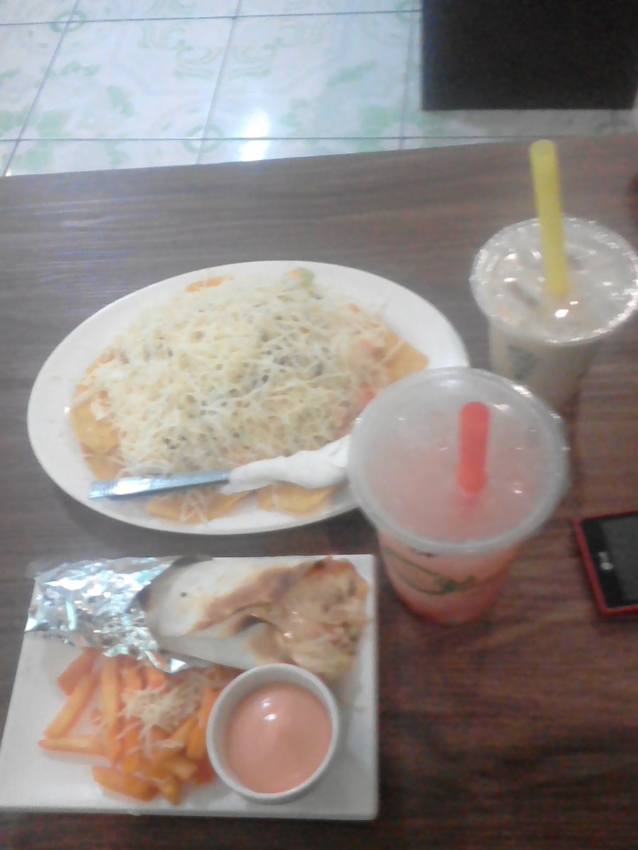 annecyrstal's tweet photo. Girl's bonding
#three's Maria's
#Gotcha @ https://t.co/9RQBmMvZ3Y