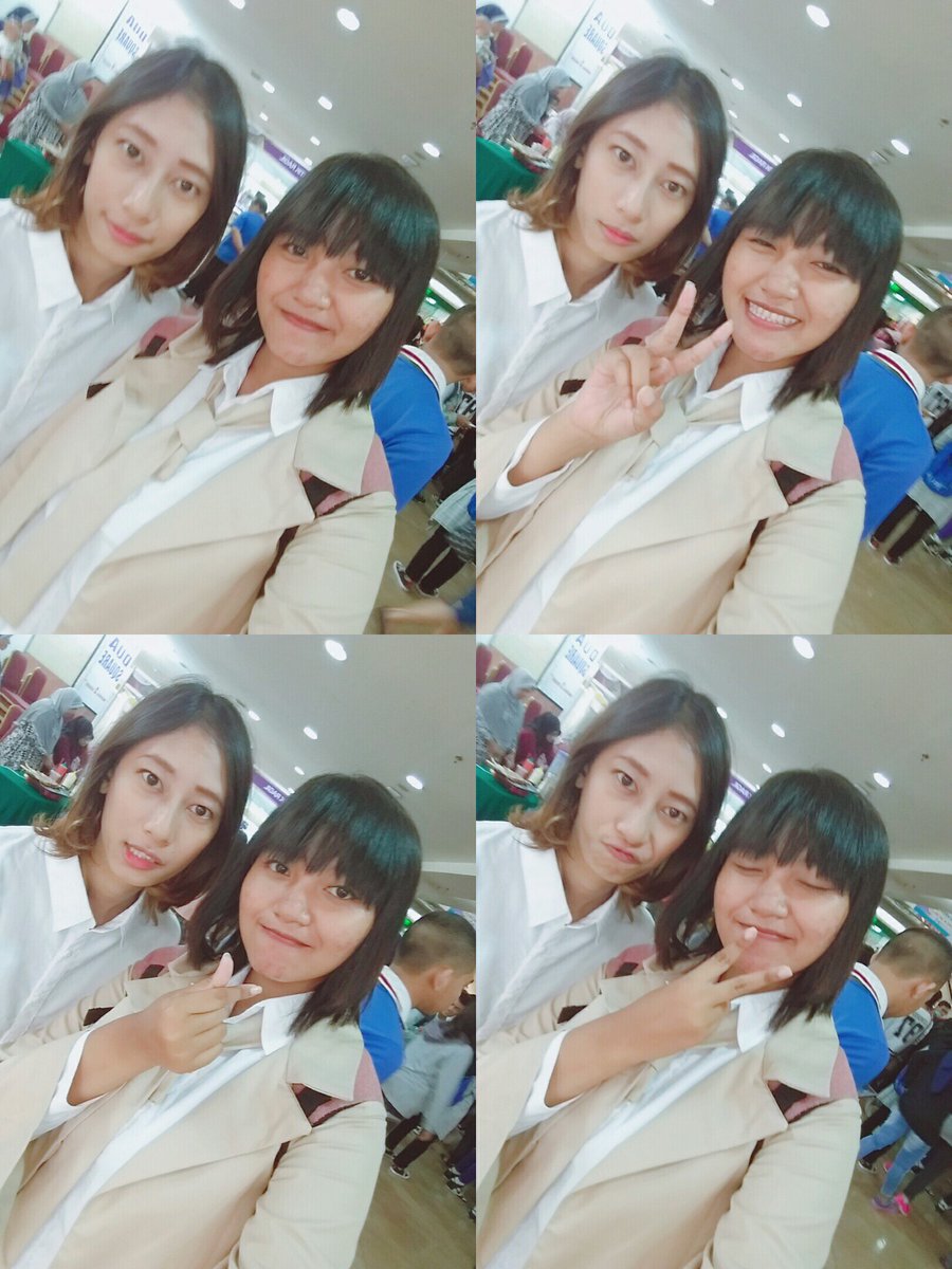 👧👧