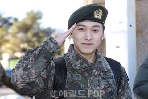 SUJUalltheway05's tweet photo. #WelcomeBackSungmin 💙💙💙 https://t.co/0CXil77Sk0