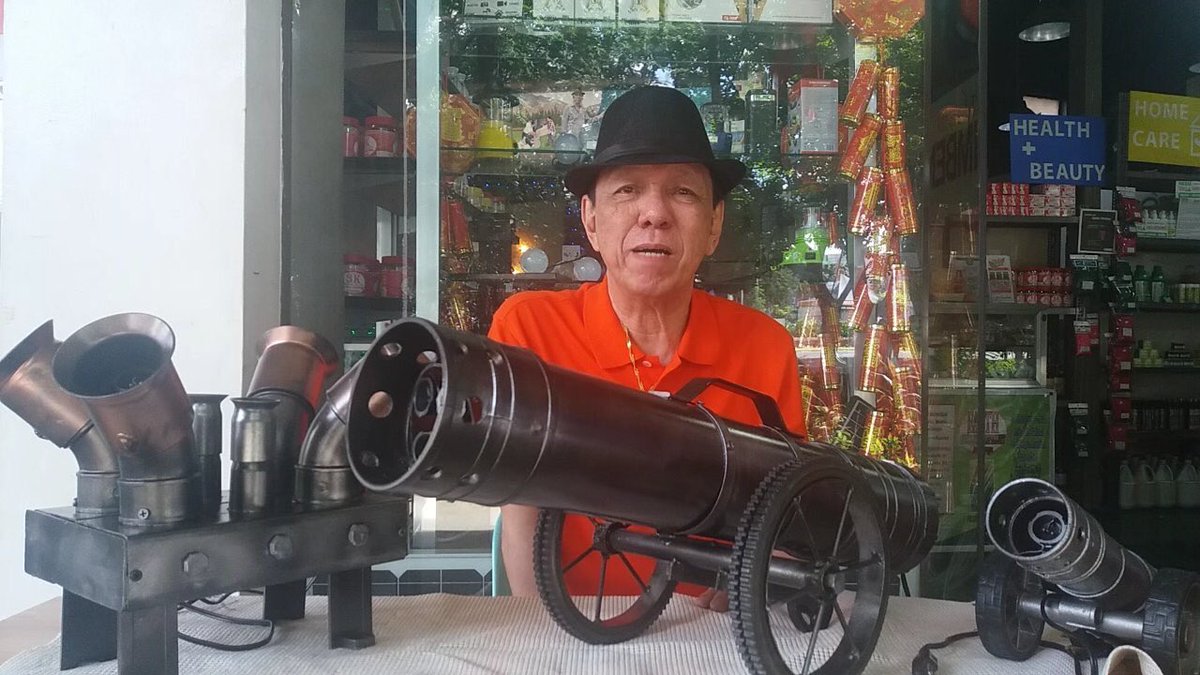 manilabulletin's tweet photo. LOOK: Proudly Pinoy invention 'e-firecracker' an alternative to traditional firecrackers used in New Year celebration. | @MB_mrtnsdngdng https://t.co/zos72OyQsS