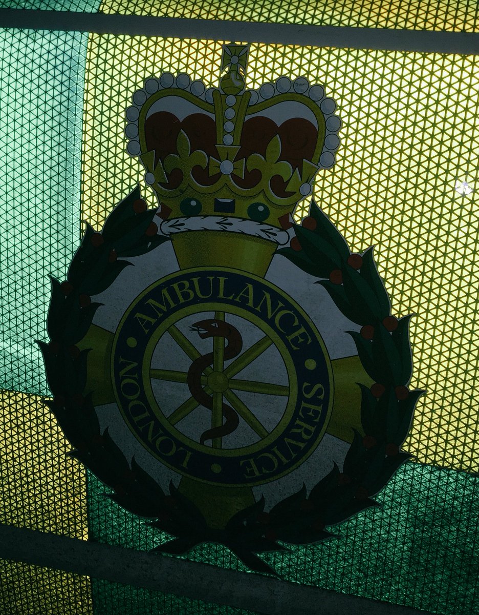 MPSHackney's tweet image. Thanks to @LAS_JRU #GDMedic on night shift with #GDTeamC - protracted Mental Health call in N16 but patient now safely in hospital.