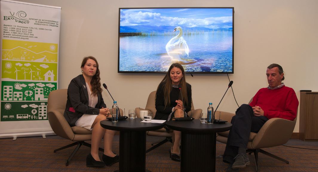 OhridSOS's tweet photo. #SOS2016 Oct: @Eko_Svest/SOS #MKNature Gemstones of Macedonia expert conference on dangers to Ohrid-Prespa. @EBRD attends; @VladaMK doesn't. https://t.co/pjIgwDc1Gm