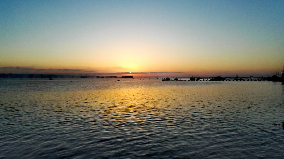 mydevonbox's tweet image. Morning from #Starcross, #Devon. :-)