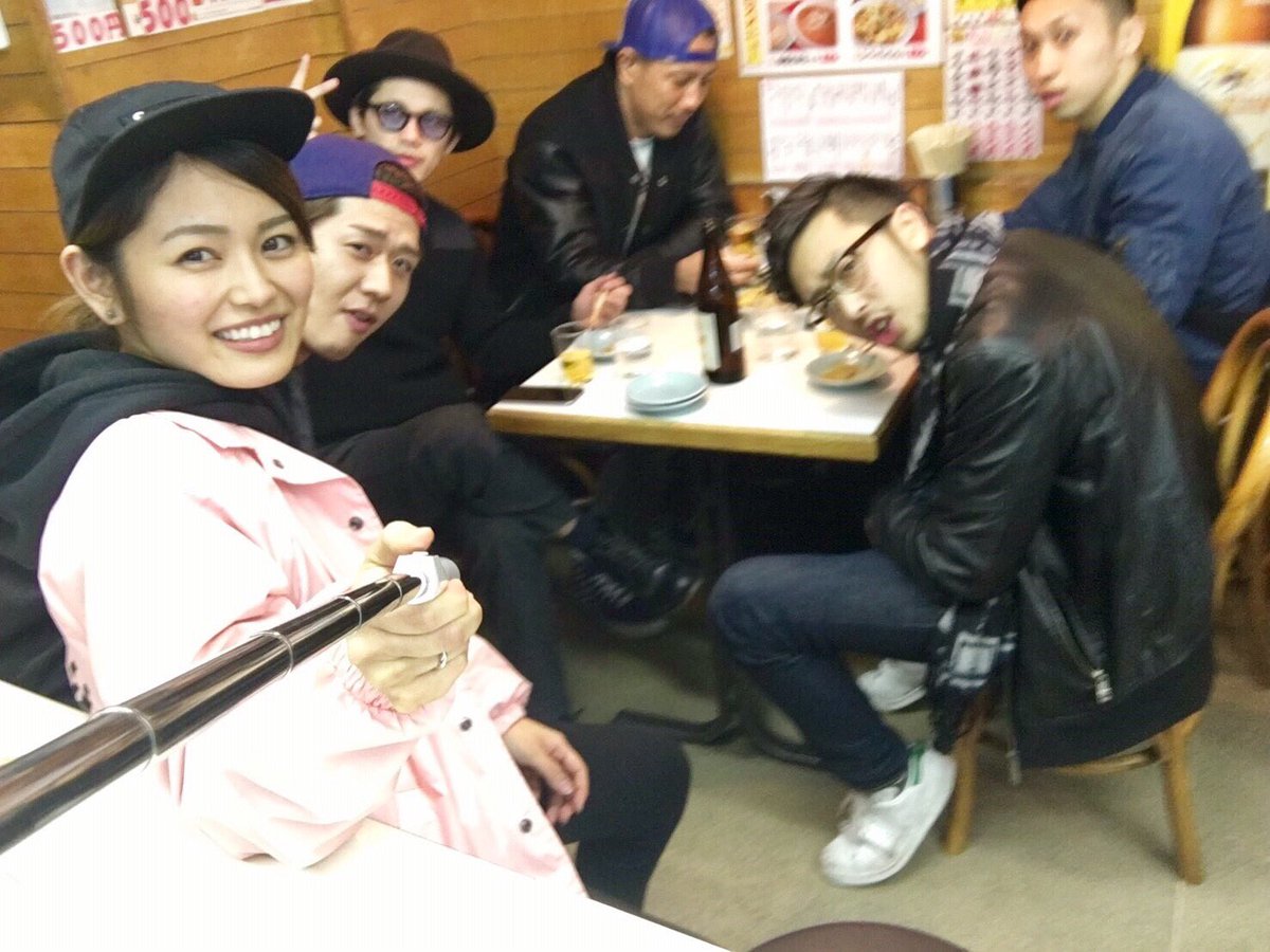mikkun_desuyo's tweet photo. 昨日はTARGET-SHIBUYA-の忘年会でした☺︎

みんなで練習して大掃除して忘年会‼️

だんだん人がいなくなってたったけど。笑
楽しかったです☺️

来年もよろしくお願いいたします‼️
#TARGETSHIBUYA
#忘年会
#キックボクシング https://t.co/U65jBlCeqA