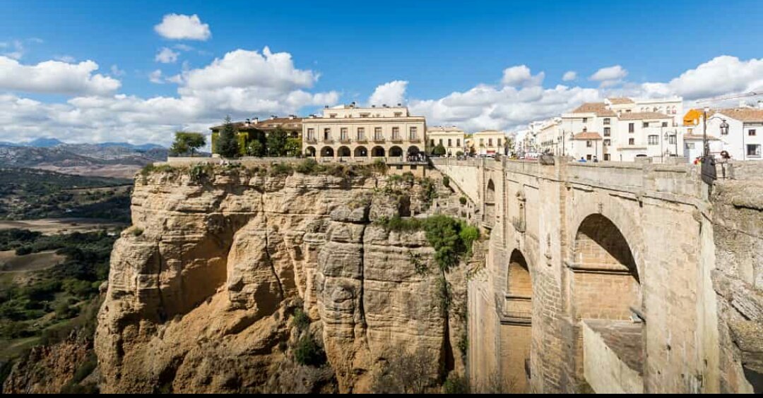 WelcomeToMalaga's tweet photo. #Ronda "Ciudad Soñada"
#Málaga #CostaDelSol 
📷 Simo Tynys https://t.co/5Qr1YIJUQx