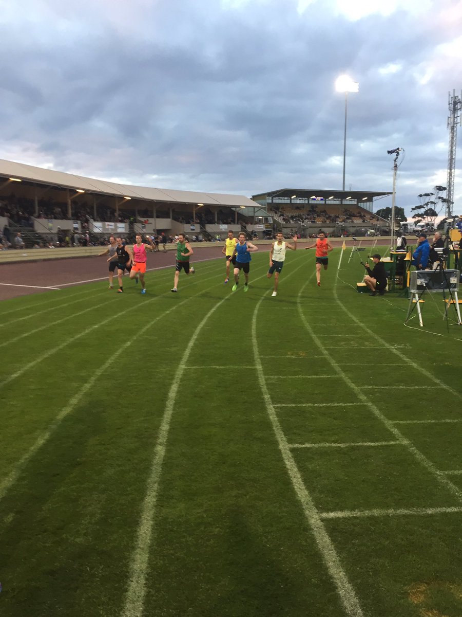 Matthew Hosie wins the 200m Devonport. #SCAT17