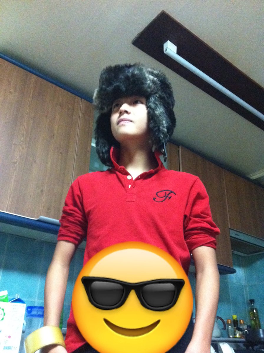 vminsuga's tweet photo. All these #홉필릅 should be put on national museum😂😂 https://t.co/VCkyMPHLaU