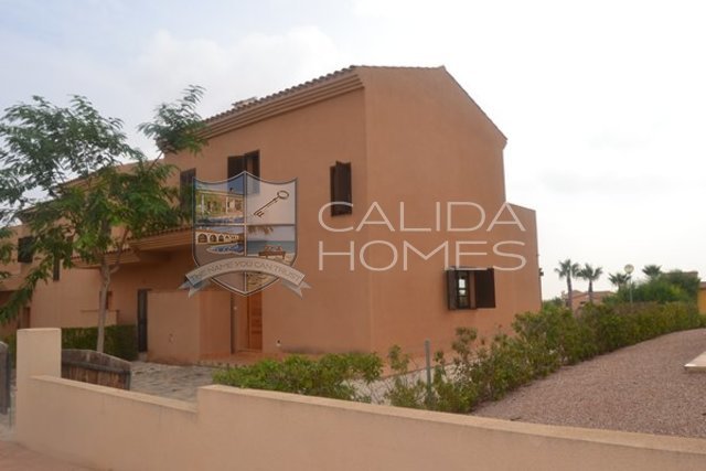 CalidaHomes's tweet image. SPACIOUS 3 BED VILLA WITH PRIVATE GARDEN IN WONDERFUL SETTING ON ONE OF THE HIGHEST REGARDED MURCIA GOLF COURSES-calidahomespropconsult.com/view-property/…