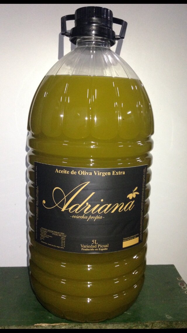 mellado86_'s tweet photo. ACEITE PURO SIN FILTRAR DE PUERTO SERRANO (CADIZ) TE VAS A QUEDAR SIN PROBARLO!!!          5 Litros 22€
675849896 https://t.co/KU0LMfNm4B