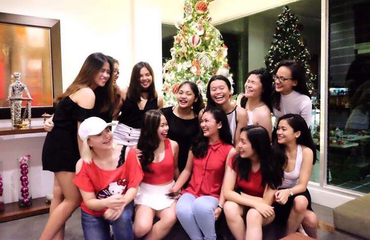 TwoTwo1314's tweet photo. Christmas 2016 https://t.co/2XgjQ0Fhky