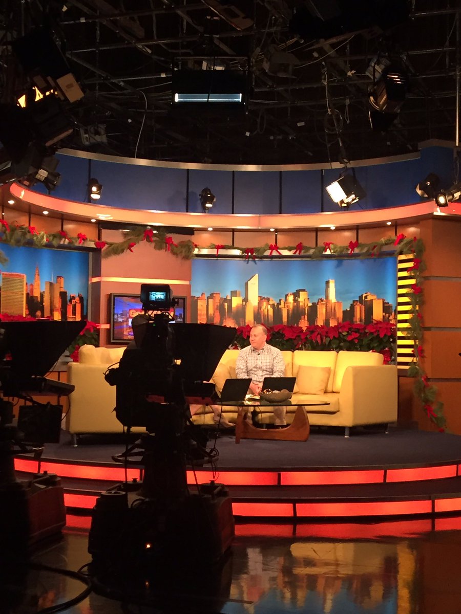 Busy morning getting ready for #NYE2017 with <a href="/joonbugpresents/">Joonbug.com</a> on <a href="/fox5ny/">FOX 5 NY</a> #GoodDayNewYork! #CCPR