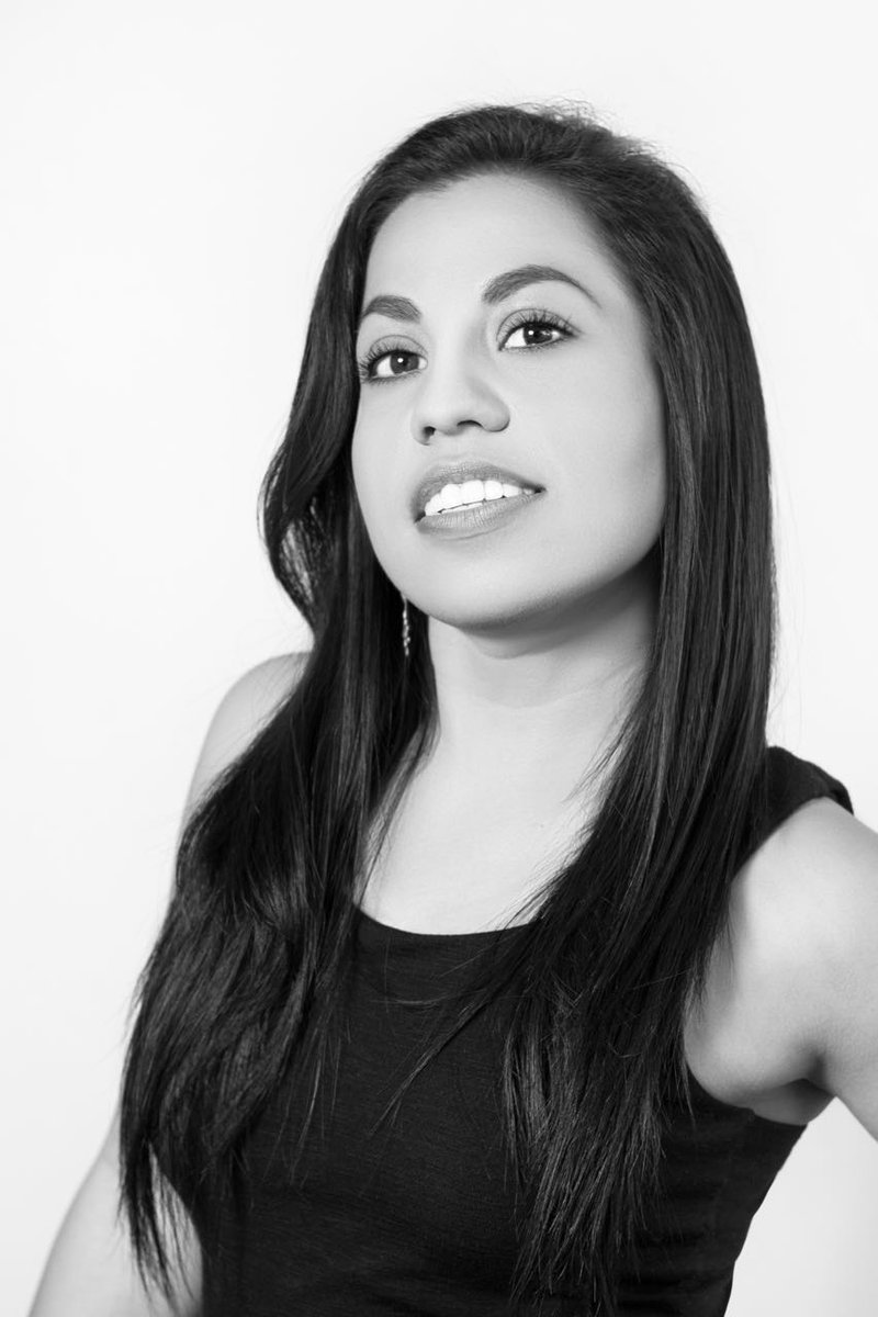 HOY <a href="/TeatroEnCorto/">Teatro En Corto</a> COYOACAN Hora Loca!No se pierdan #Champurrado.Los hará reír mucho.Dando función especial <a href="/MarianaTrejoP/">Mariana Trejo</a> y Frank Medellín